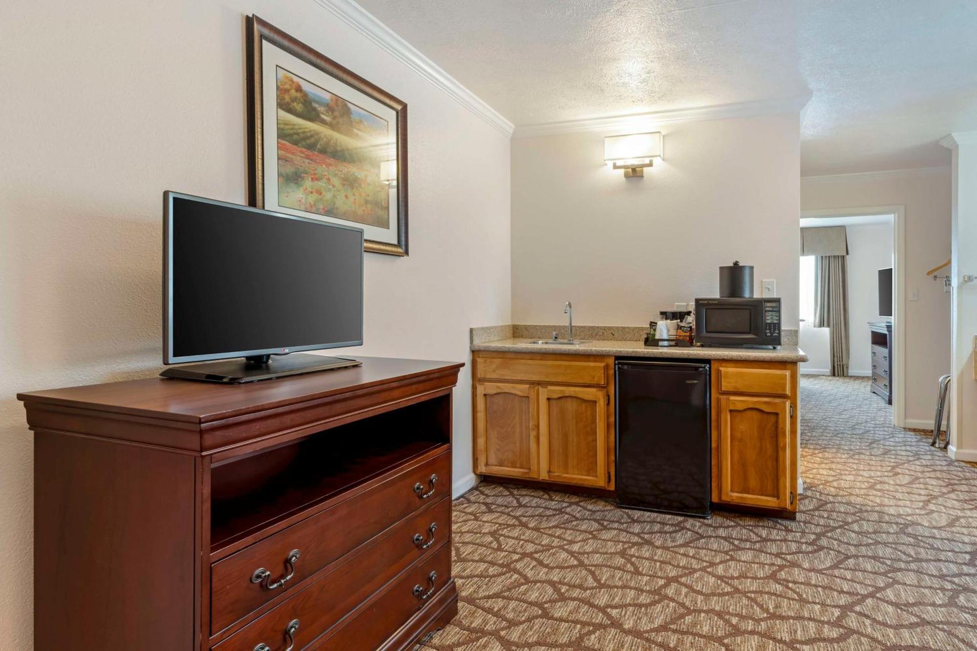 Best Western Salinas Monterey Екстериор снимка